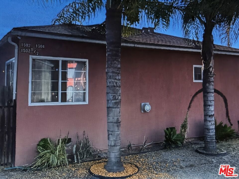 Photo of Listing #25590693