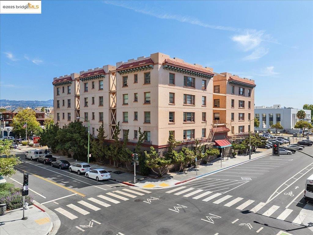 Photo of Listing #41111406