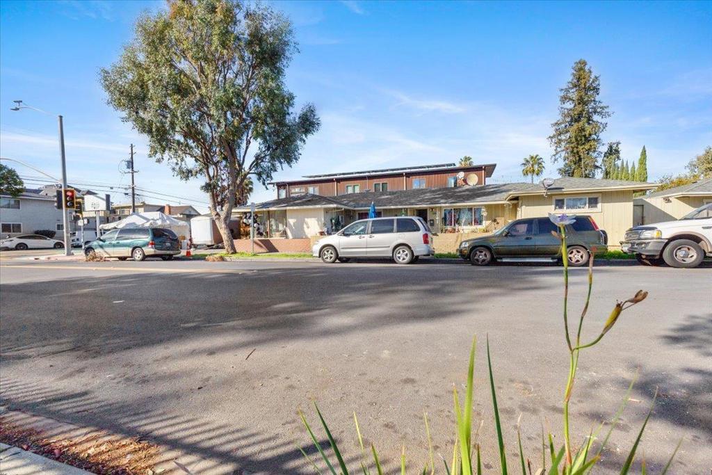 Photo of Listing #ML82021856