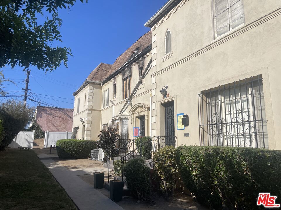 Photo of Listing #25595037