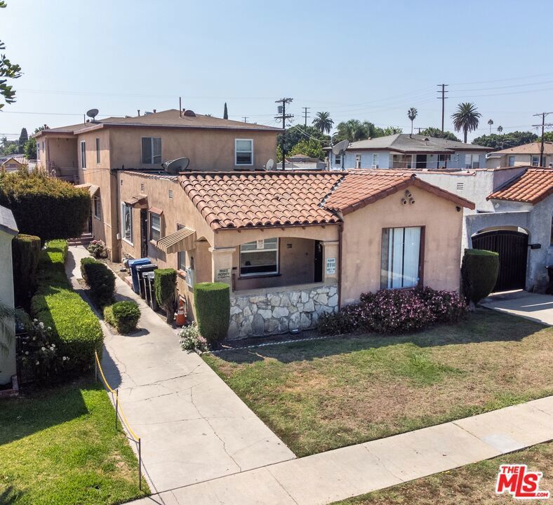 Photo of Listing #25596585