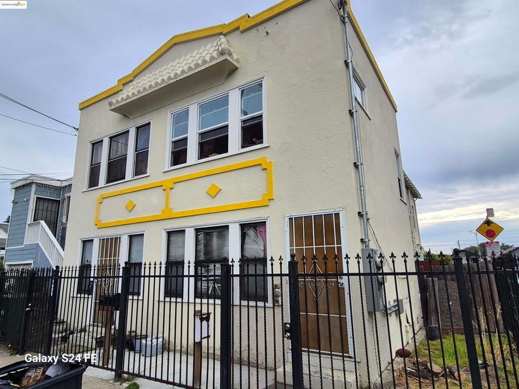 Photo of Listing #41112579