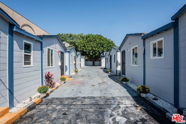 3713 Imperial Highway, Inglewood