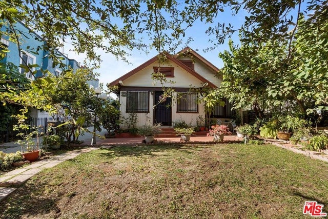 741 N Harvard Boulevard, Los Angeles