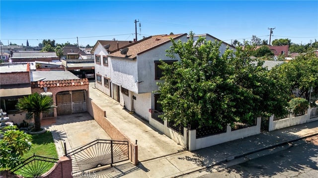 2526 Flower Street, Huntington Park