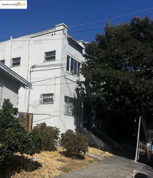 2816 Foothill Blvd, Oakland