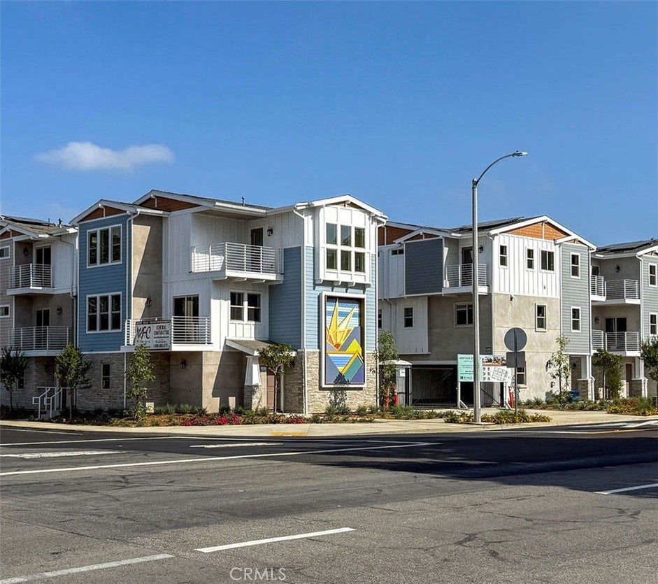 Photo of Listing #CV25238593