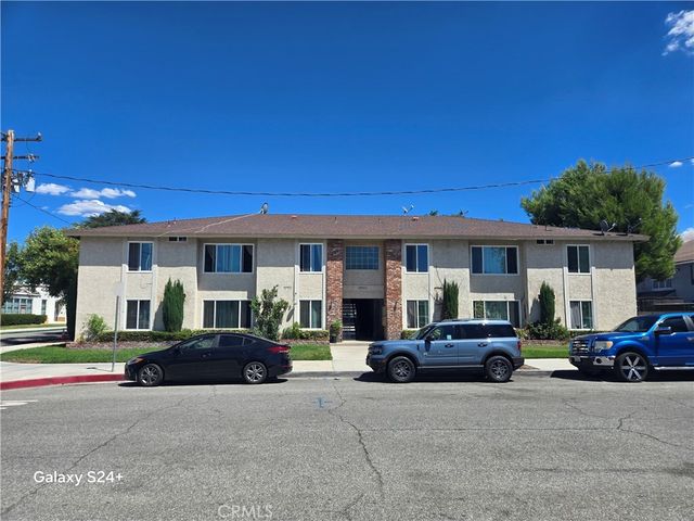 24522 Chestnut, Newhall