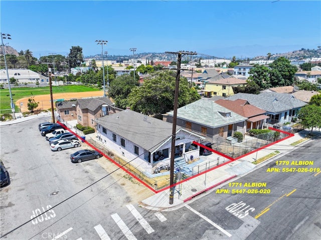 1771 Albion, Lincoln Heights