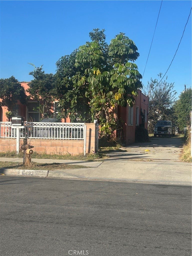 6493 Kingman, Buena Park