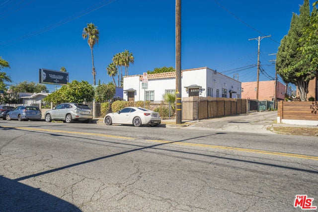 5347 Fountain Avenue, Los Angeles