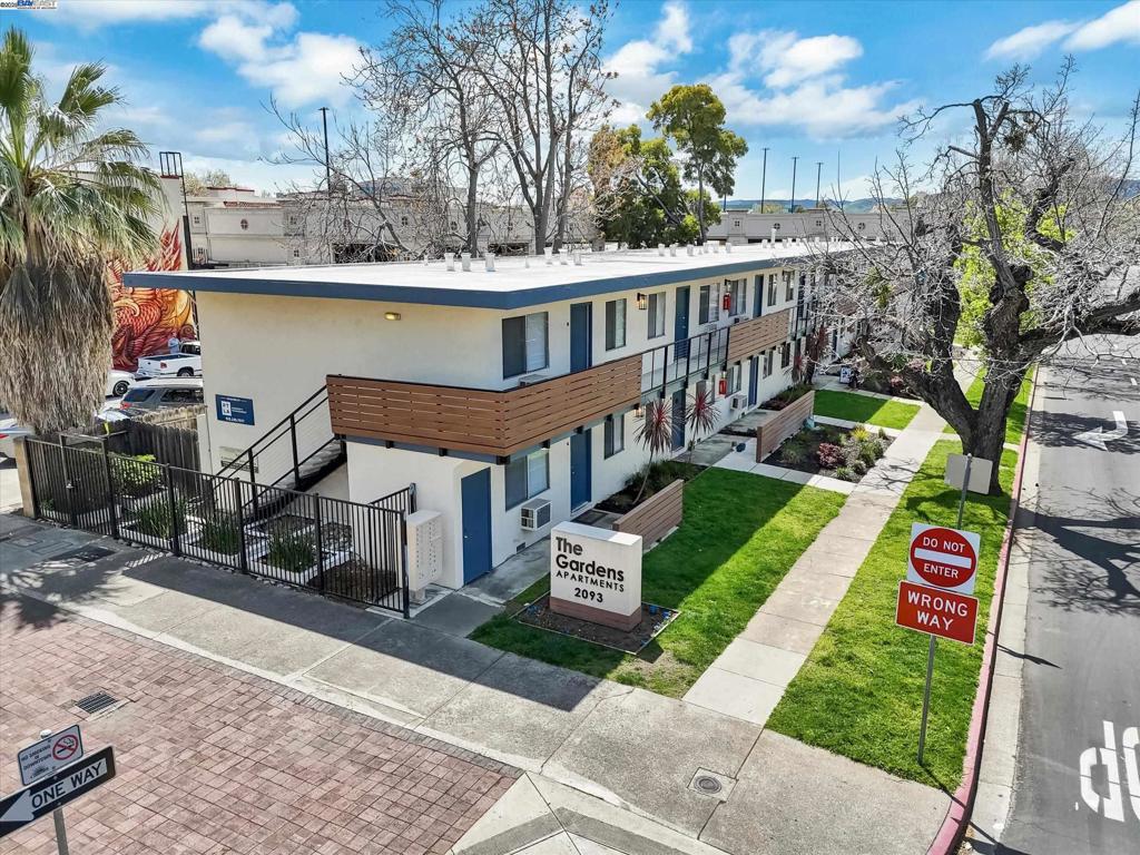 Photo of Listing #41115398