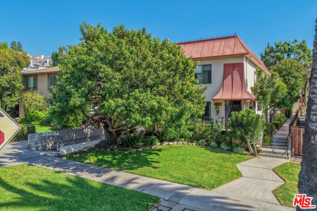 Photo of Listing #25607137