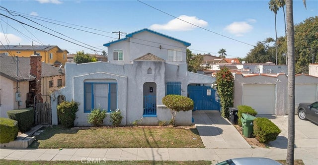 8463 S Halldale, Los Angeles
