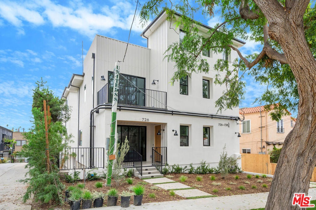 Photo of Listing #25611301