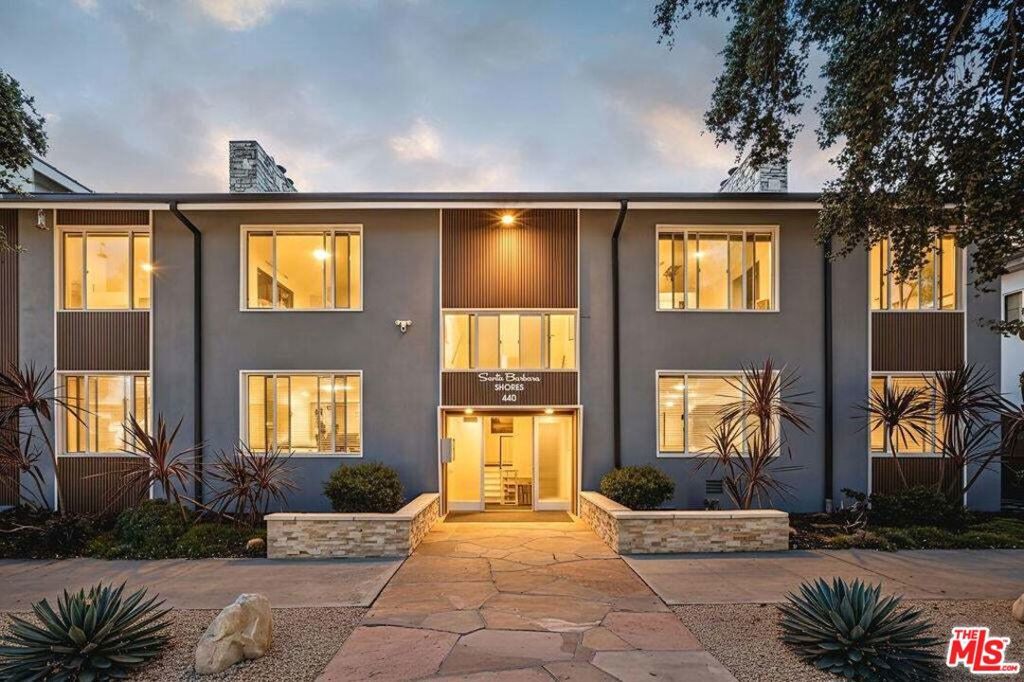 Photo of Listing #25611189