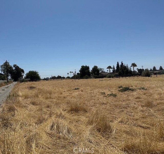 3207 N Valentine Avenue, Fresno