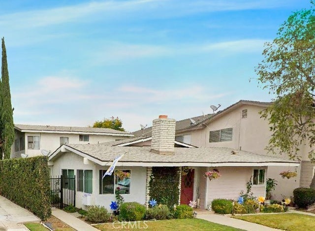 3025 E Theresa, Long Beach