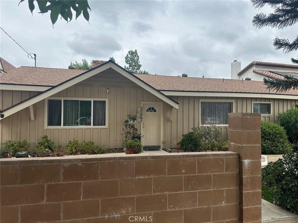 Photo of Listing #DW25256404