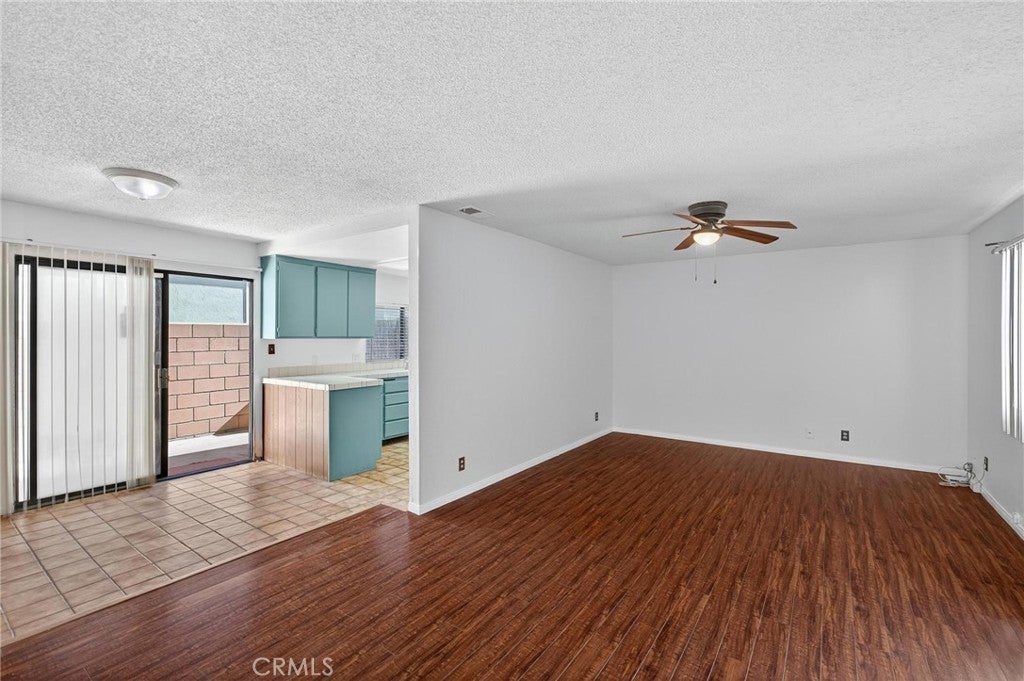 Photo of Listing #SB25256804