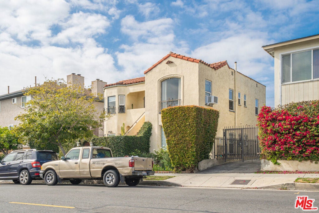 Photo of Listing #25615713