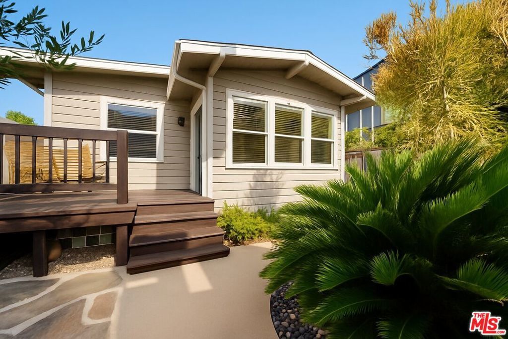 Photo of Listing #25611639