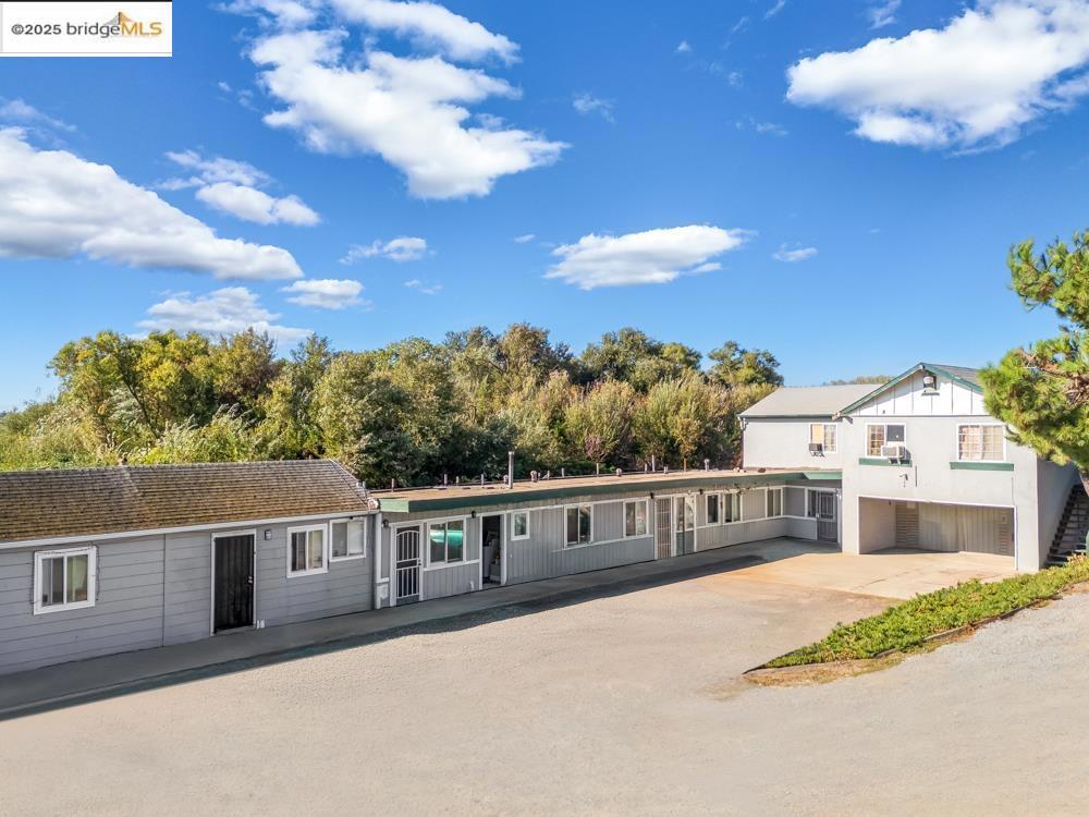 Photo of Listing #41117252