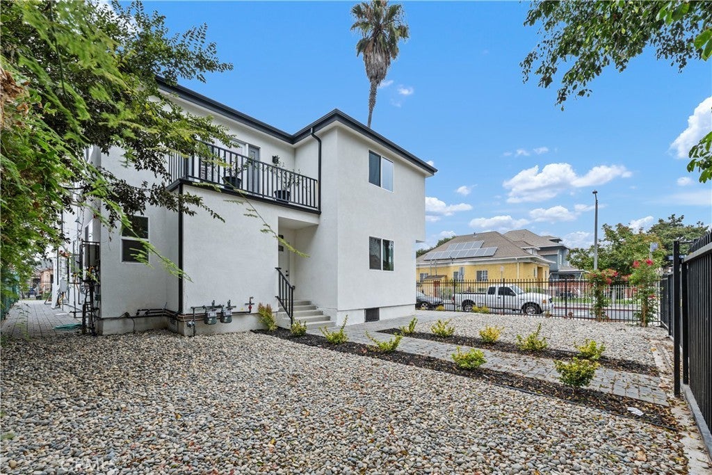 Photo of Listing #SR25259622