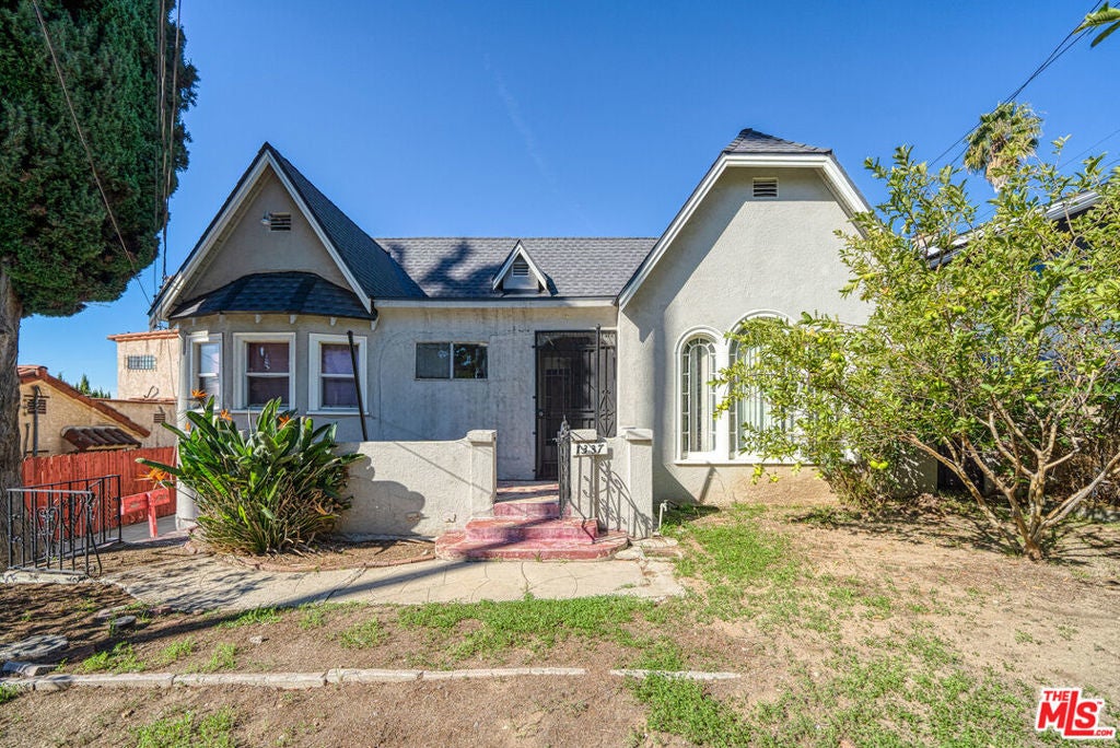 Photo of Listing #25618455