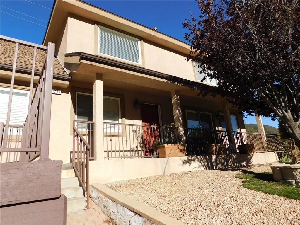 Photo of Listing #IV25261751