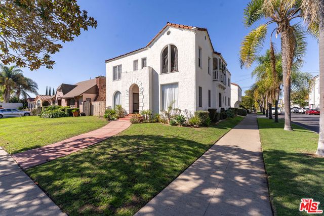 1601 S Hayworth Avenue, Los Angeles