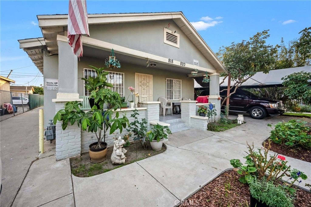 Photo of Listing #SR25268254