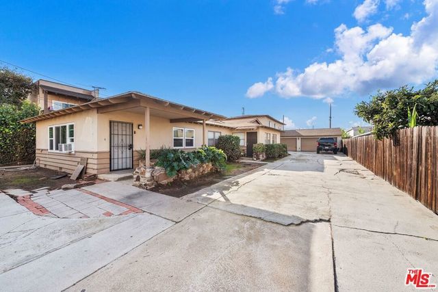 1925 Wallace Avenue, Costa Mesa