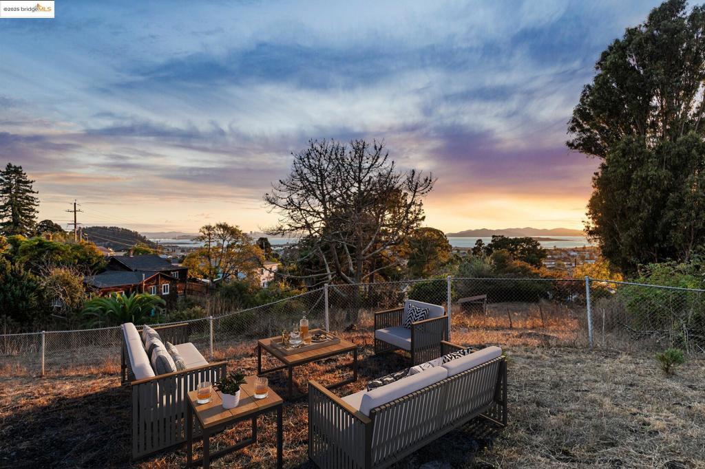 Photo of Listing #41118424