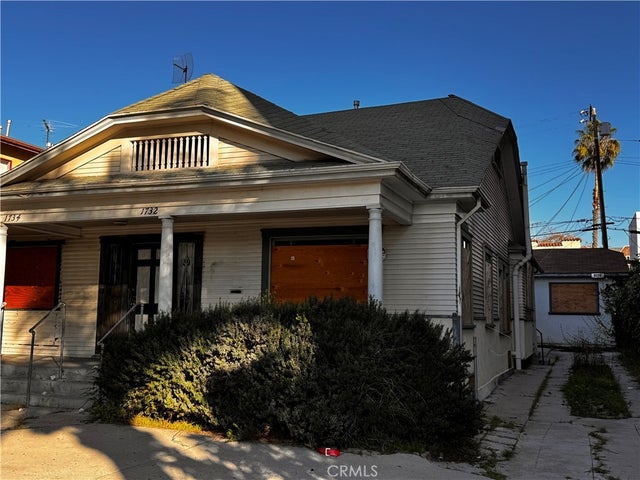 1730 N Kenmore Avenue, Los Angeles