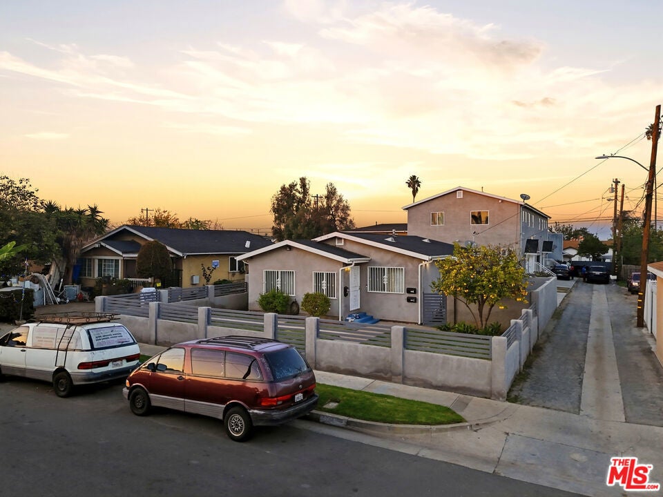 Photo of Listing #25625519