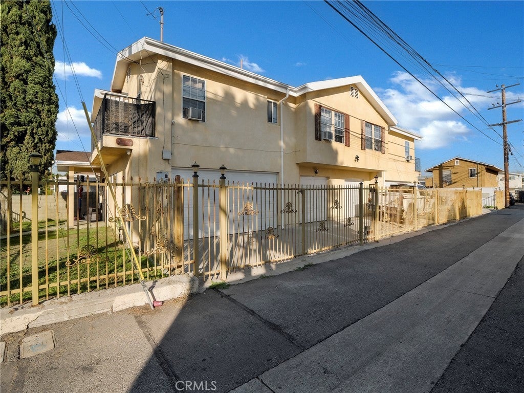 Photo of Listing #SR25273453