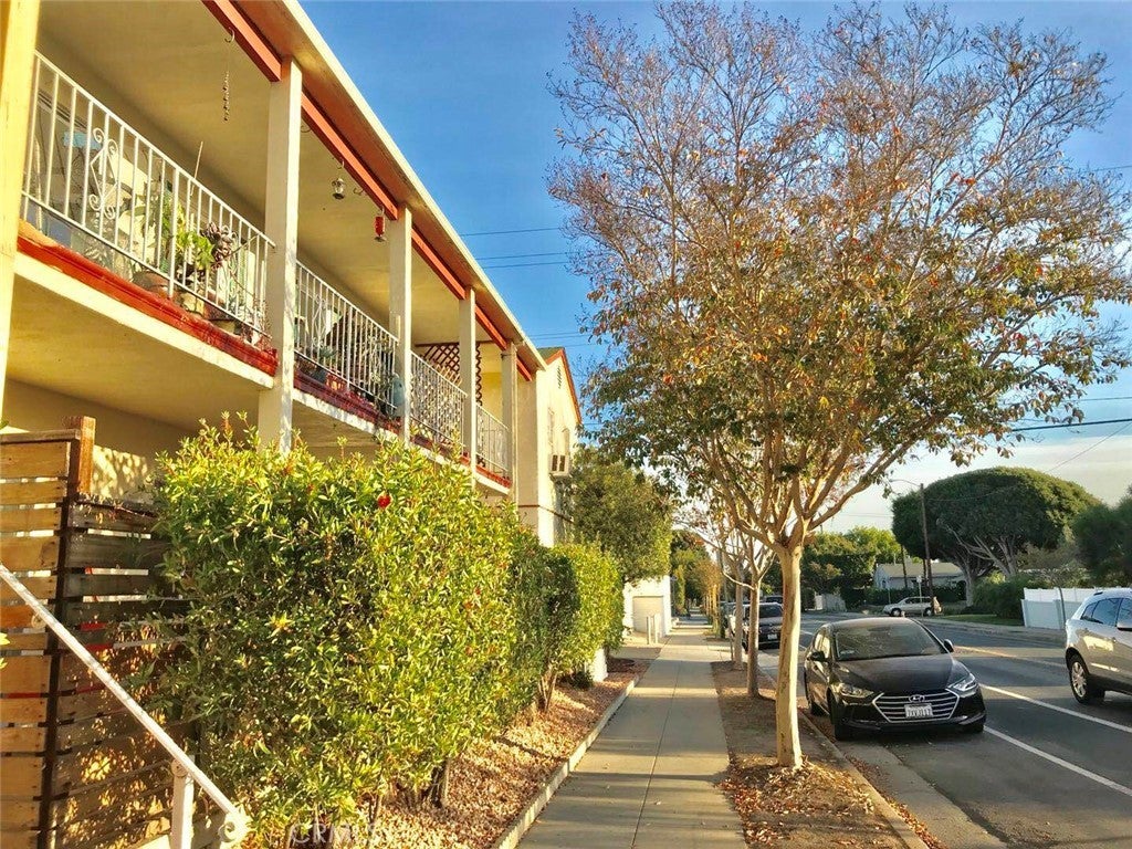 Photo of Listing #OC25272345