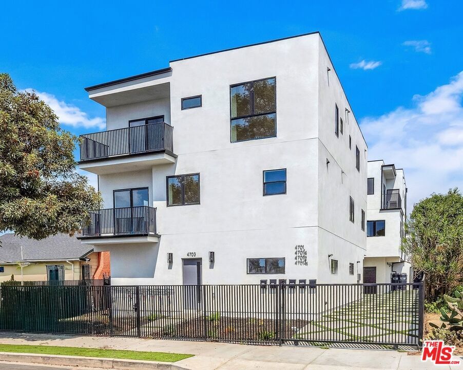 Photo of Listing #25627065