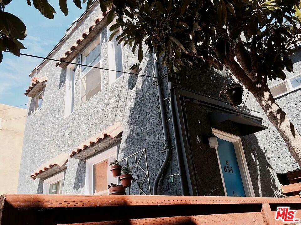 Photo of Listing #25628697