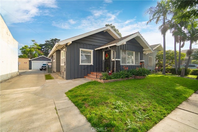 678 Coronado, Long Beach