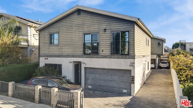 1256 N Hobart Boulevard, Los Angeles