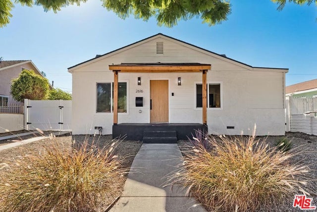 2616 W 73rd Street, Los Angeles