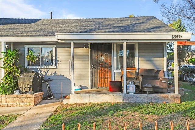 6557 Pickering Avenue, Whittier
