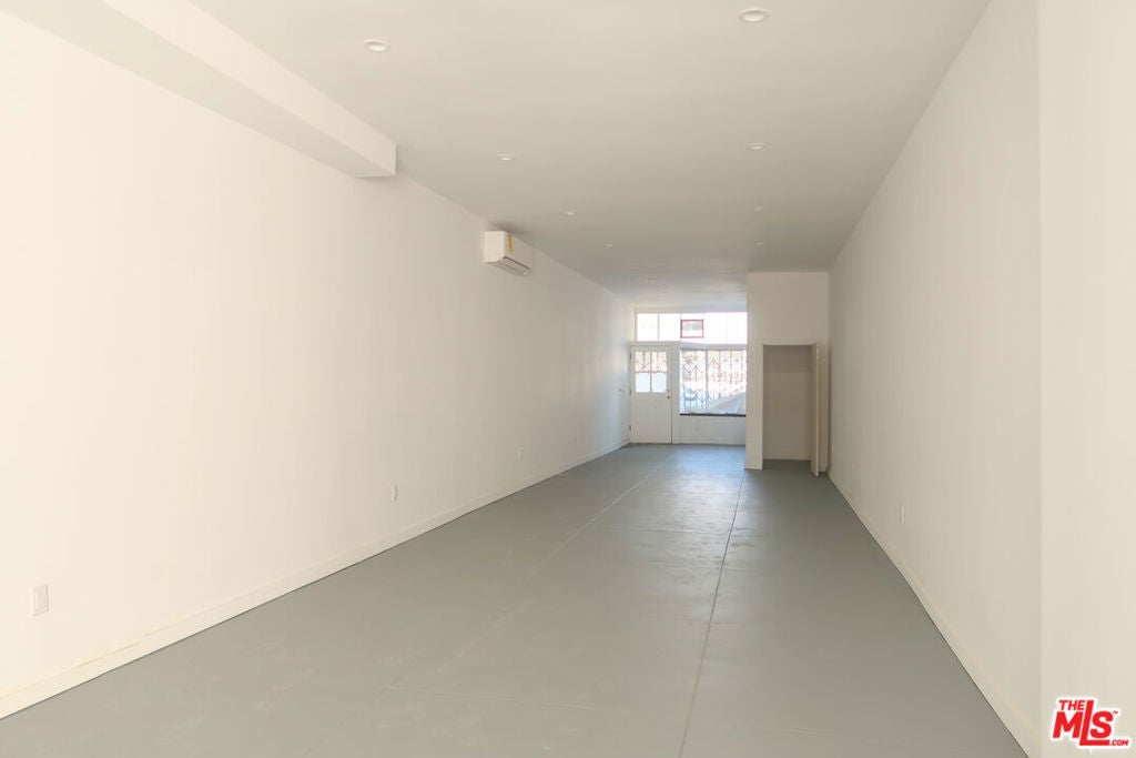 Photo of Listing #25519519