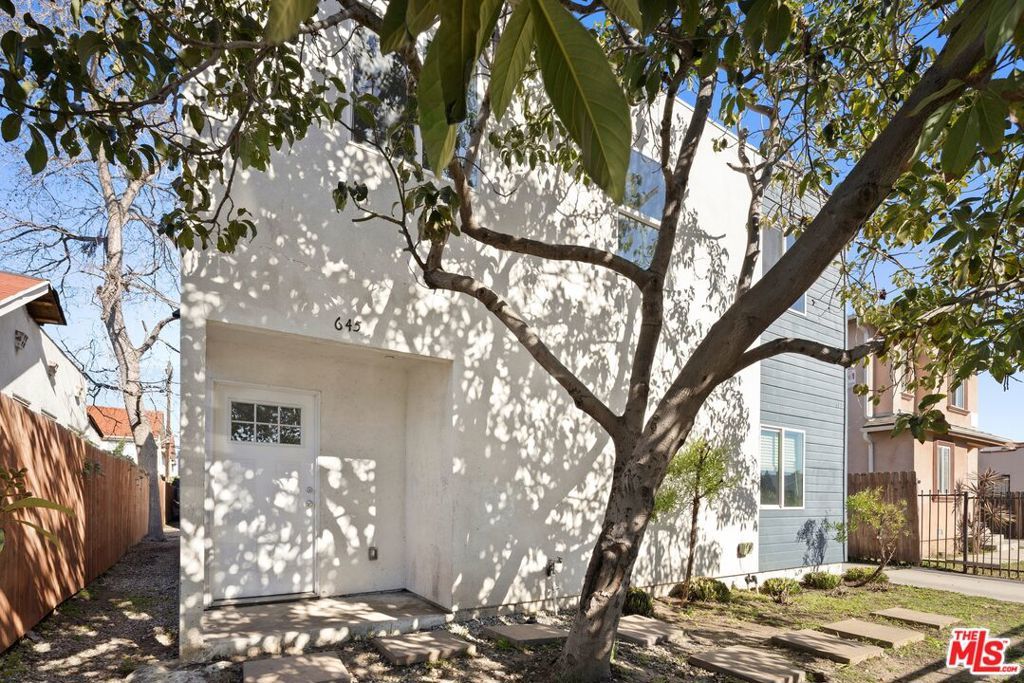 Photo of Listing #26640191