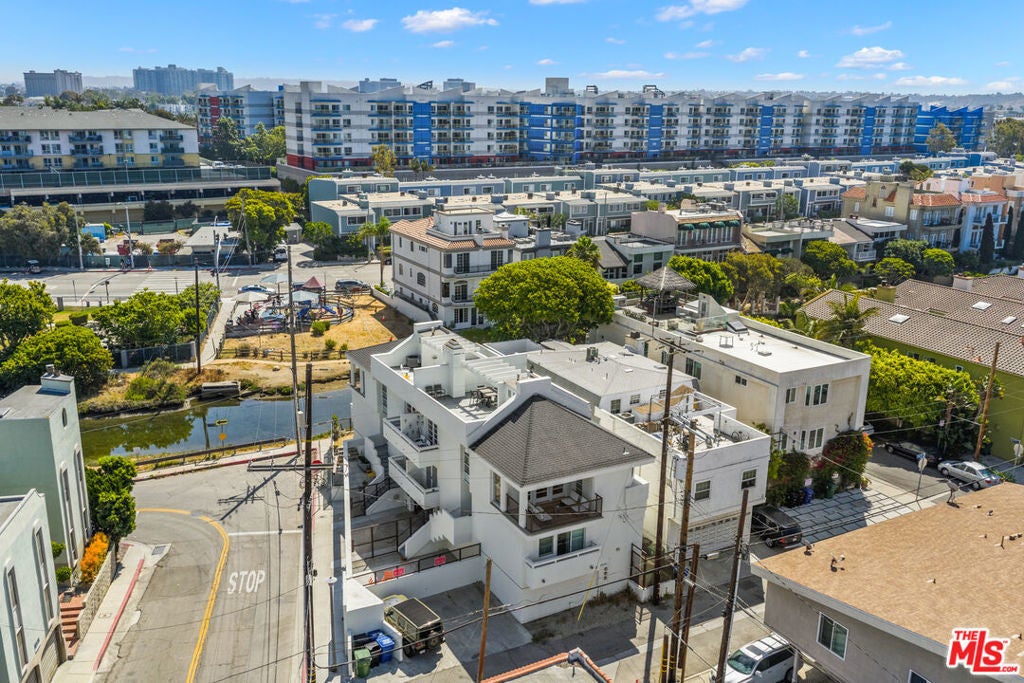 Photo of Listing #26638547