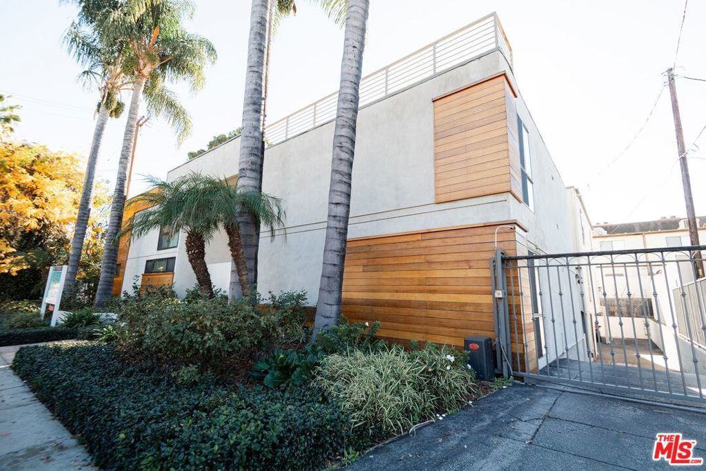 Photo of Listing #26640639