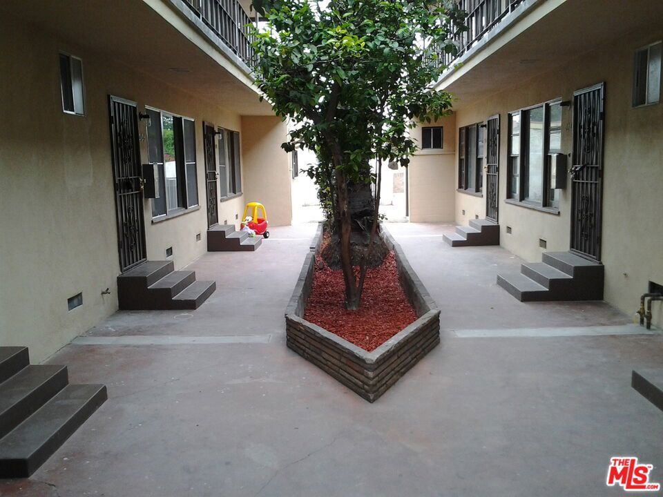 Photo of Listing #26642899