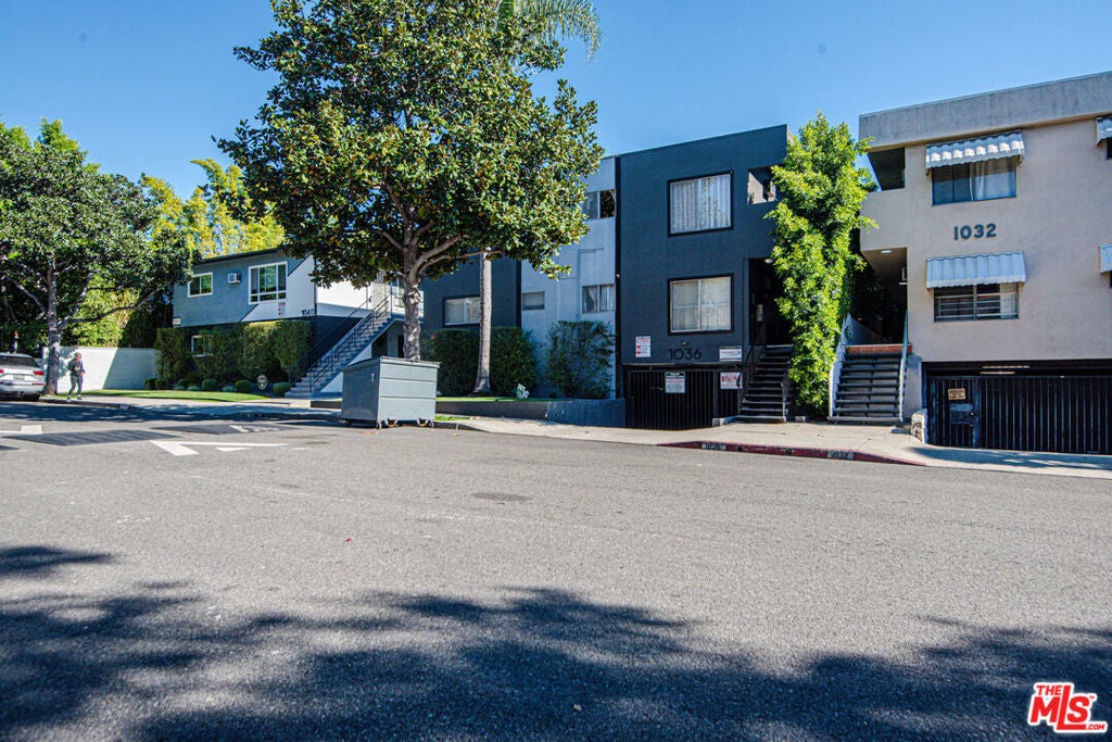 Photo of Listing #26643301